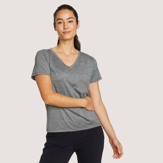 09-5869-TEE RESOLUTION STRETCH VNK-EDDIE BAUER