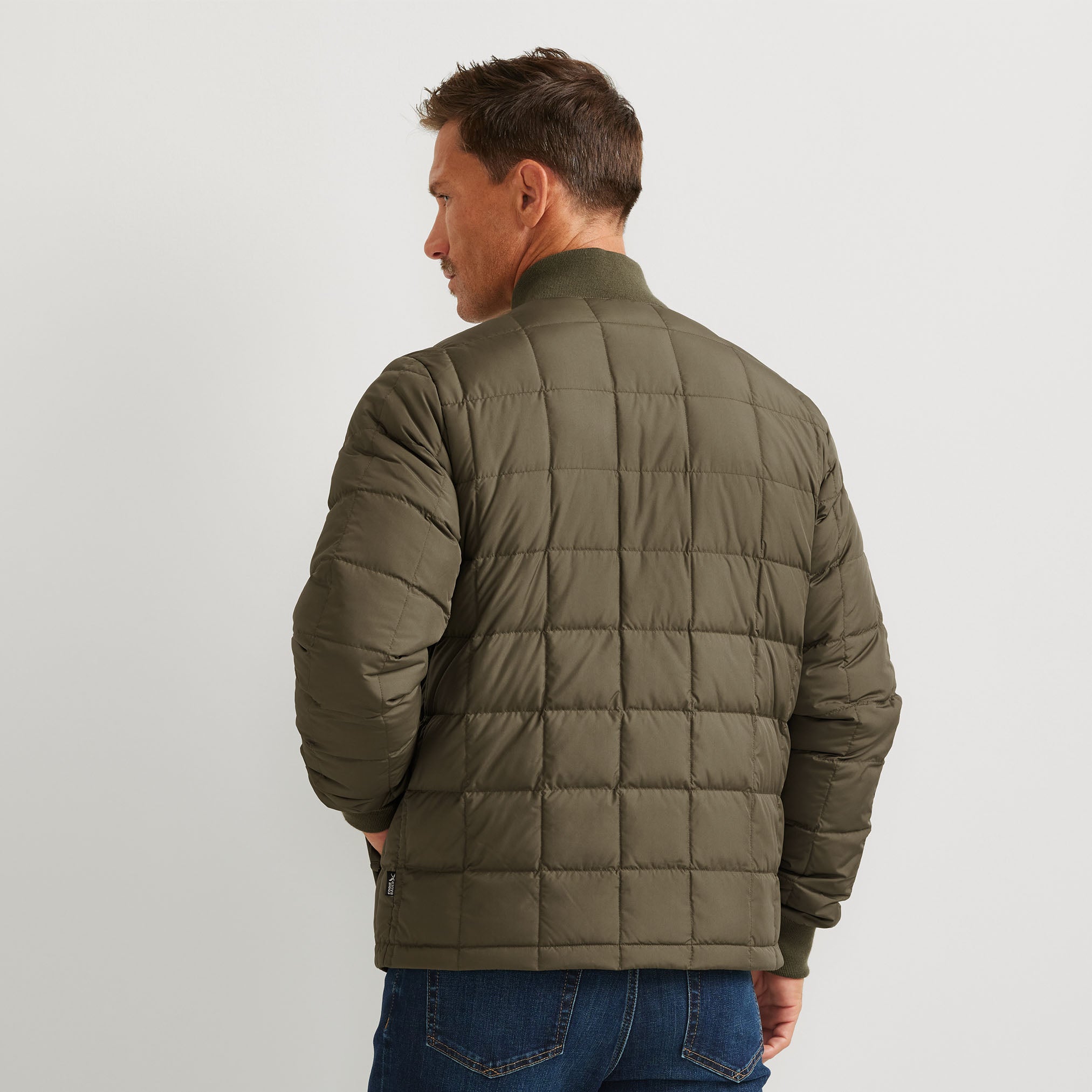 01-821-CHAMARRA SHAW DOWN BOMBER-EDDIE BAUER