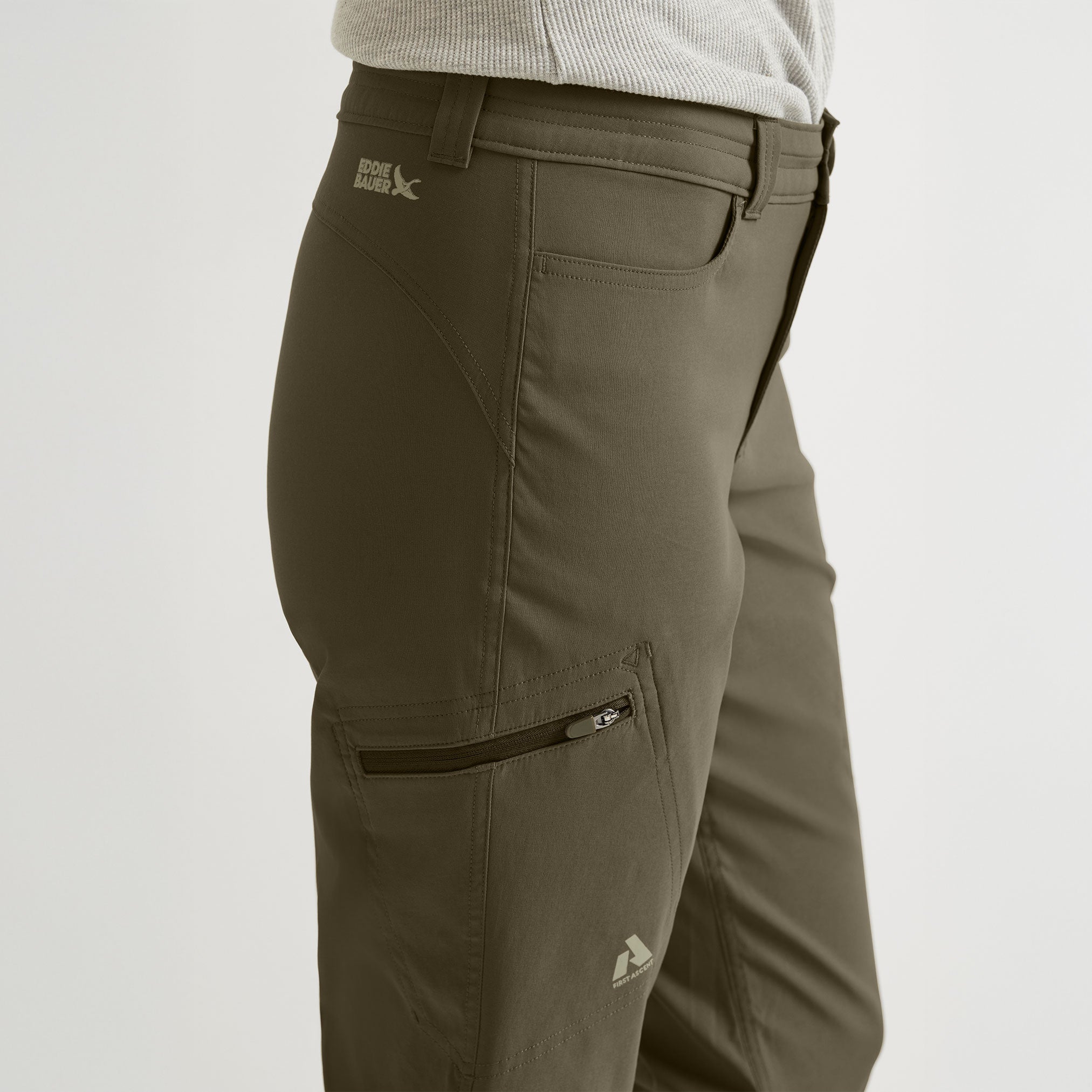 31-794-PANTALON GUIDE CAPRI-EDDIE BAUER
