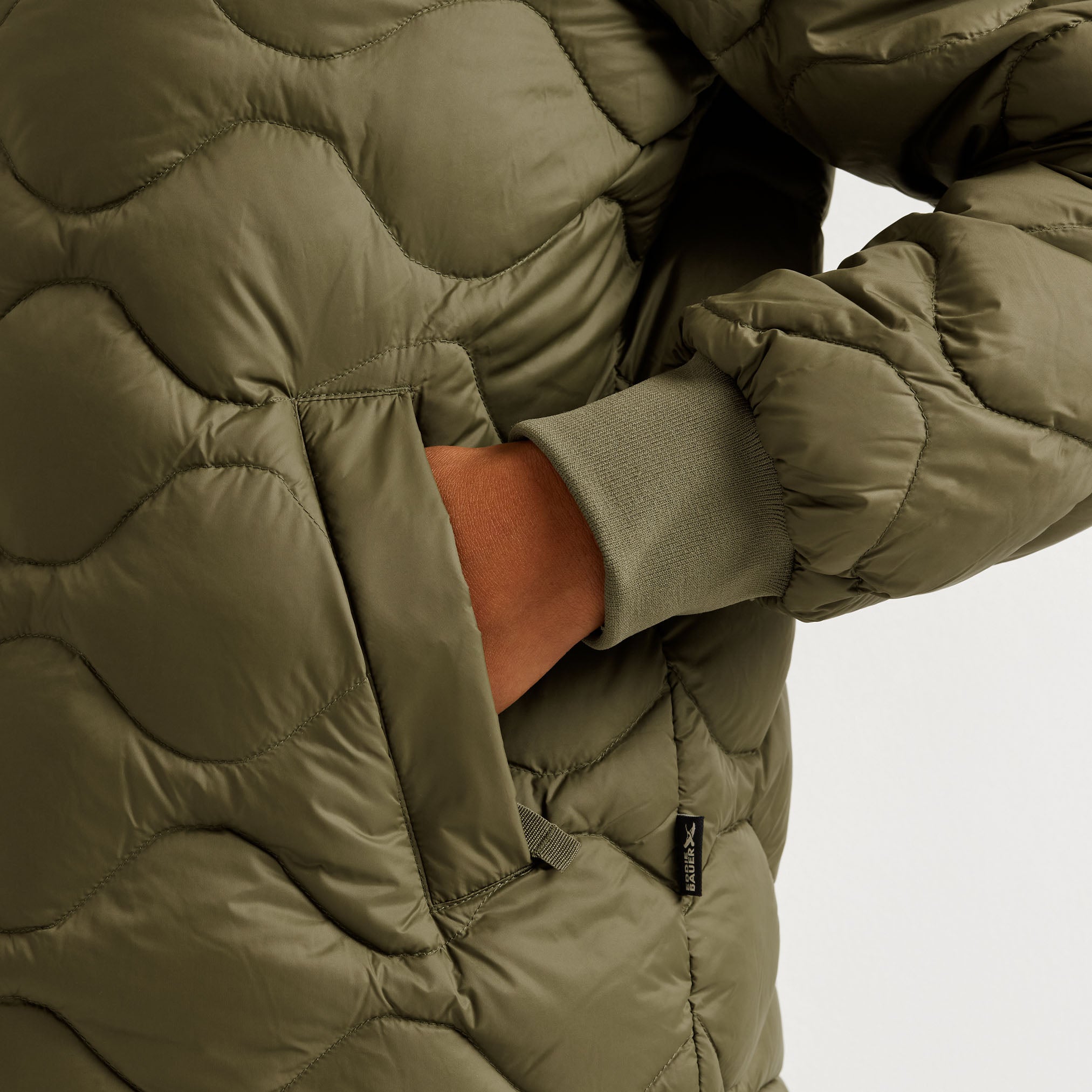 06-2108-CHAMARRA SHAW DOWN BOMBER-EDDIE BAUER