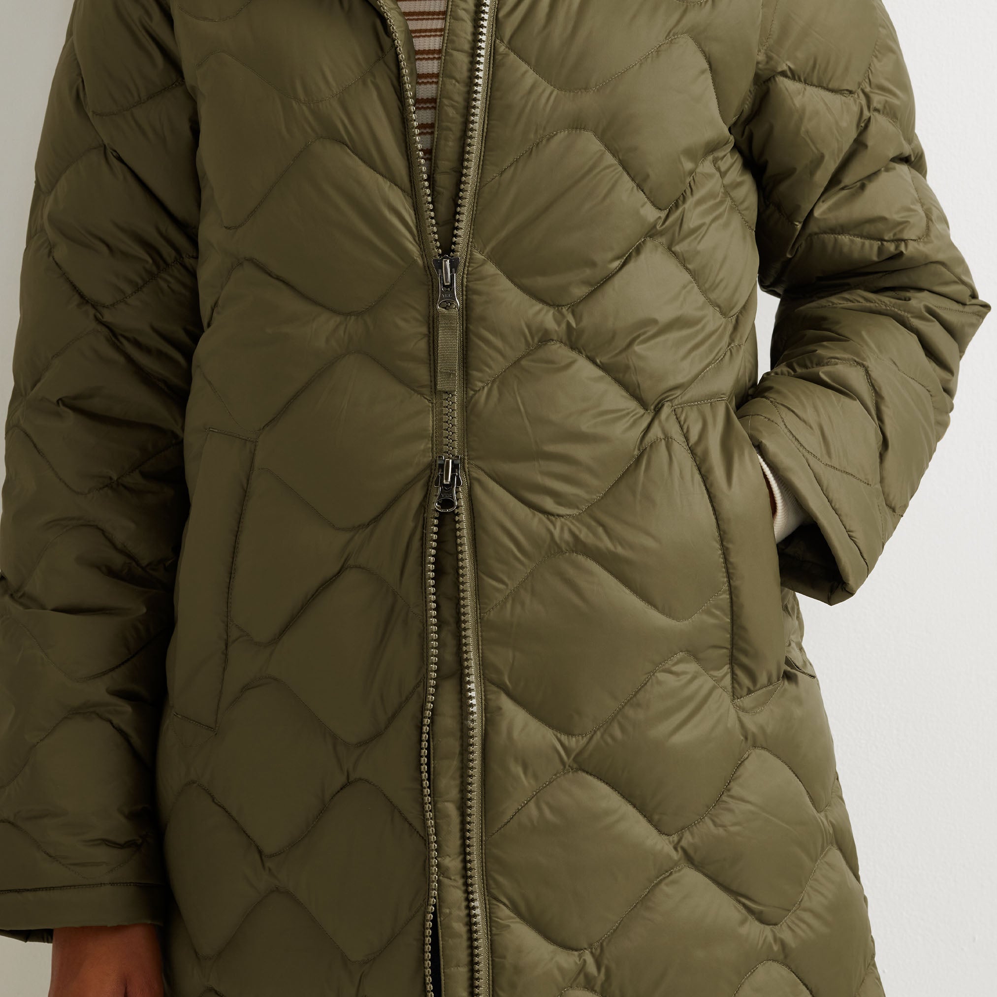 06-2116-PARKA SHAW DOWN-EDDIE BAUER