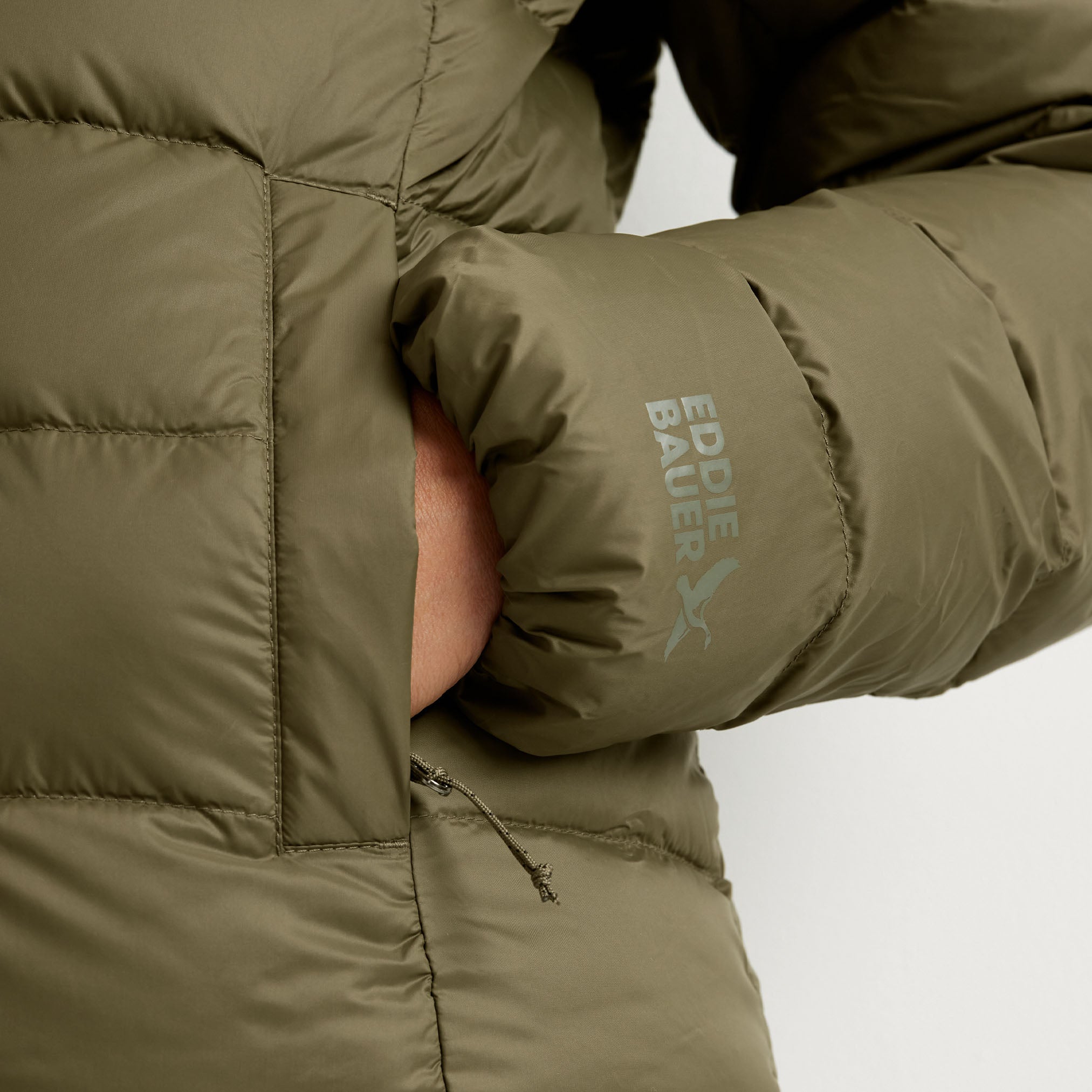 06-2417-CHAMARRA CIRRUSLITE DOWN-EDDIE BAUER