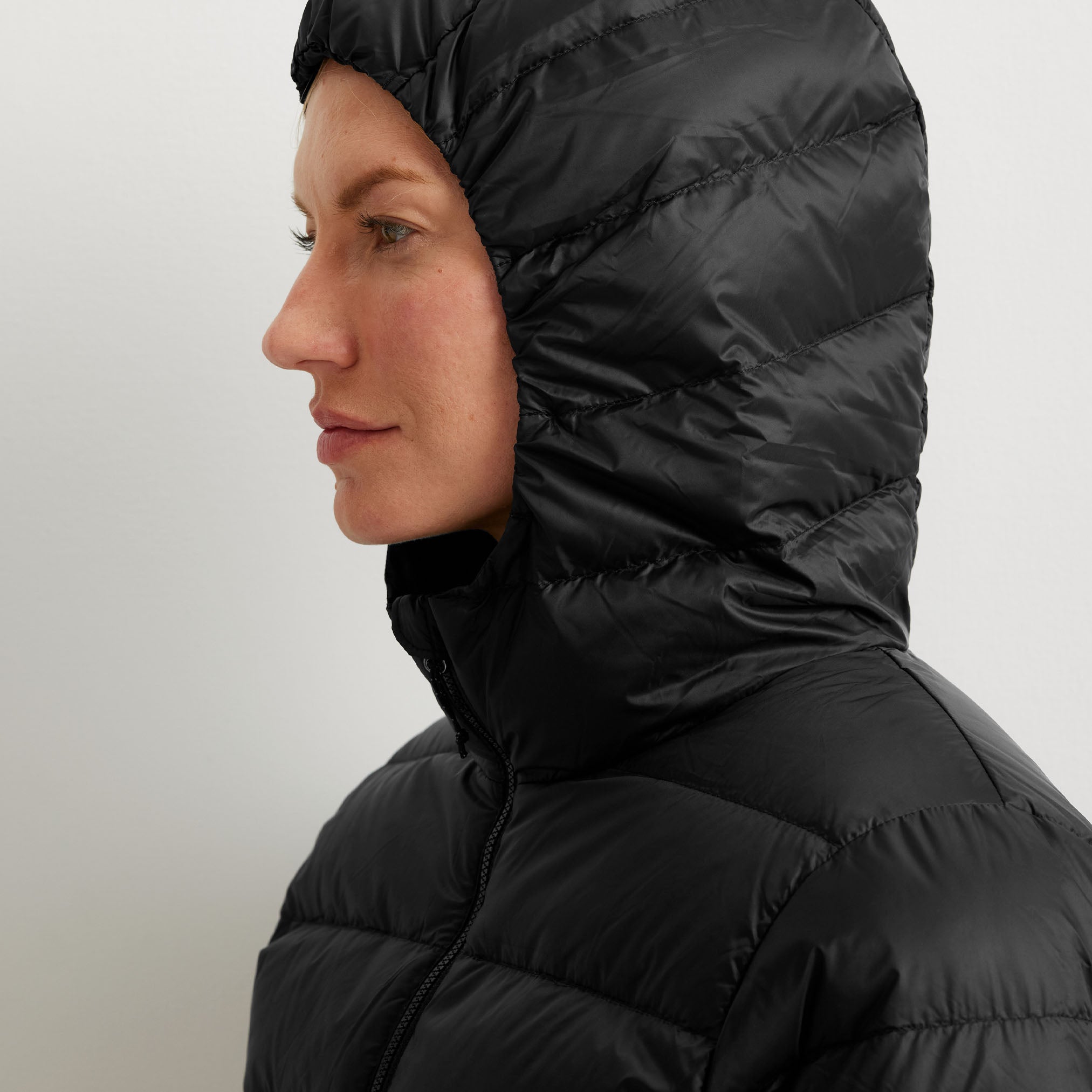 06-2418-HOODIE CIRRUSLITE DOWN-EDDIE BAUER