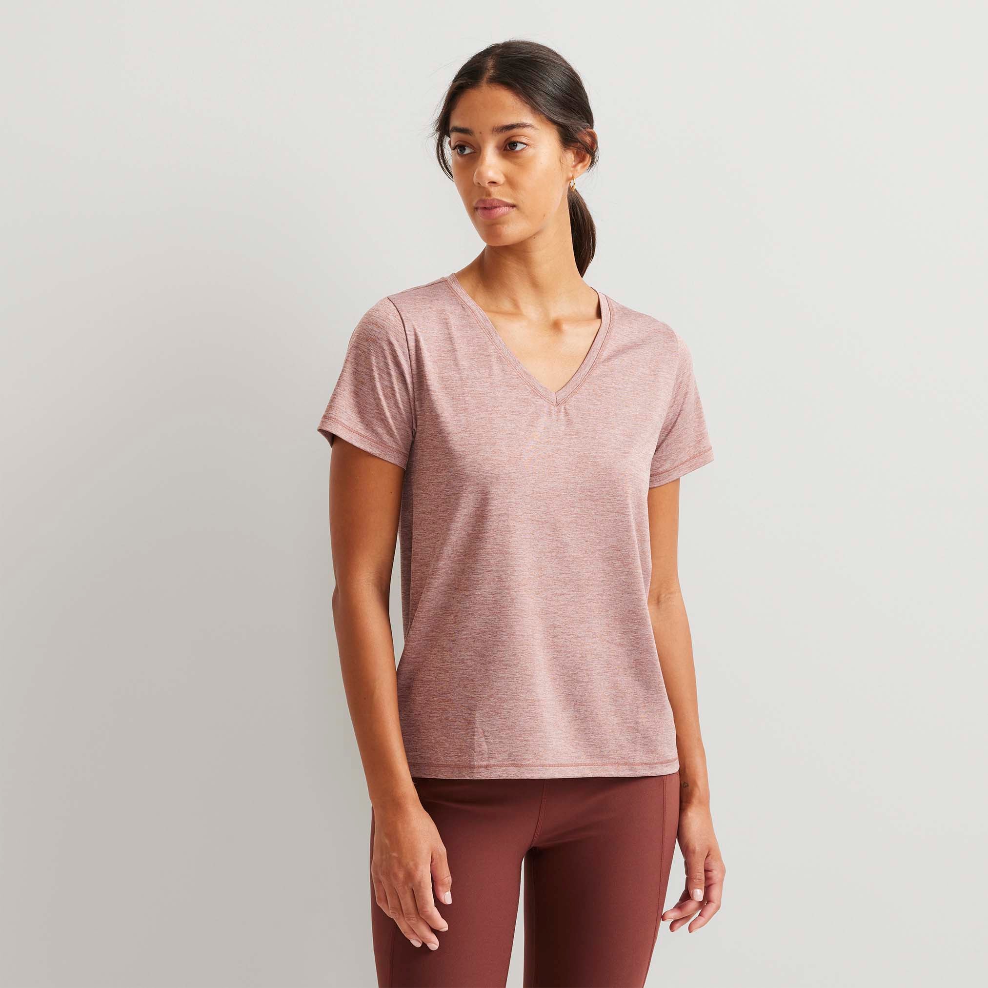 09-5869-TEE RESOLUTION STRETCH VNK-EDDIE BAUER