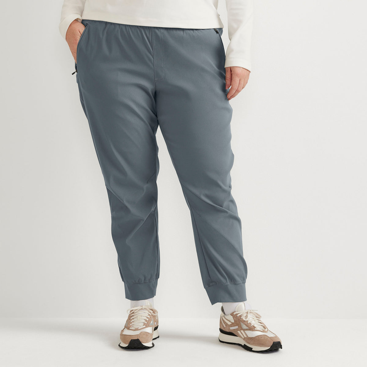 31-5892-RAINIER JOGGER-EDDIE BAUER