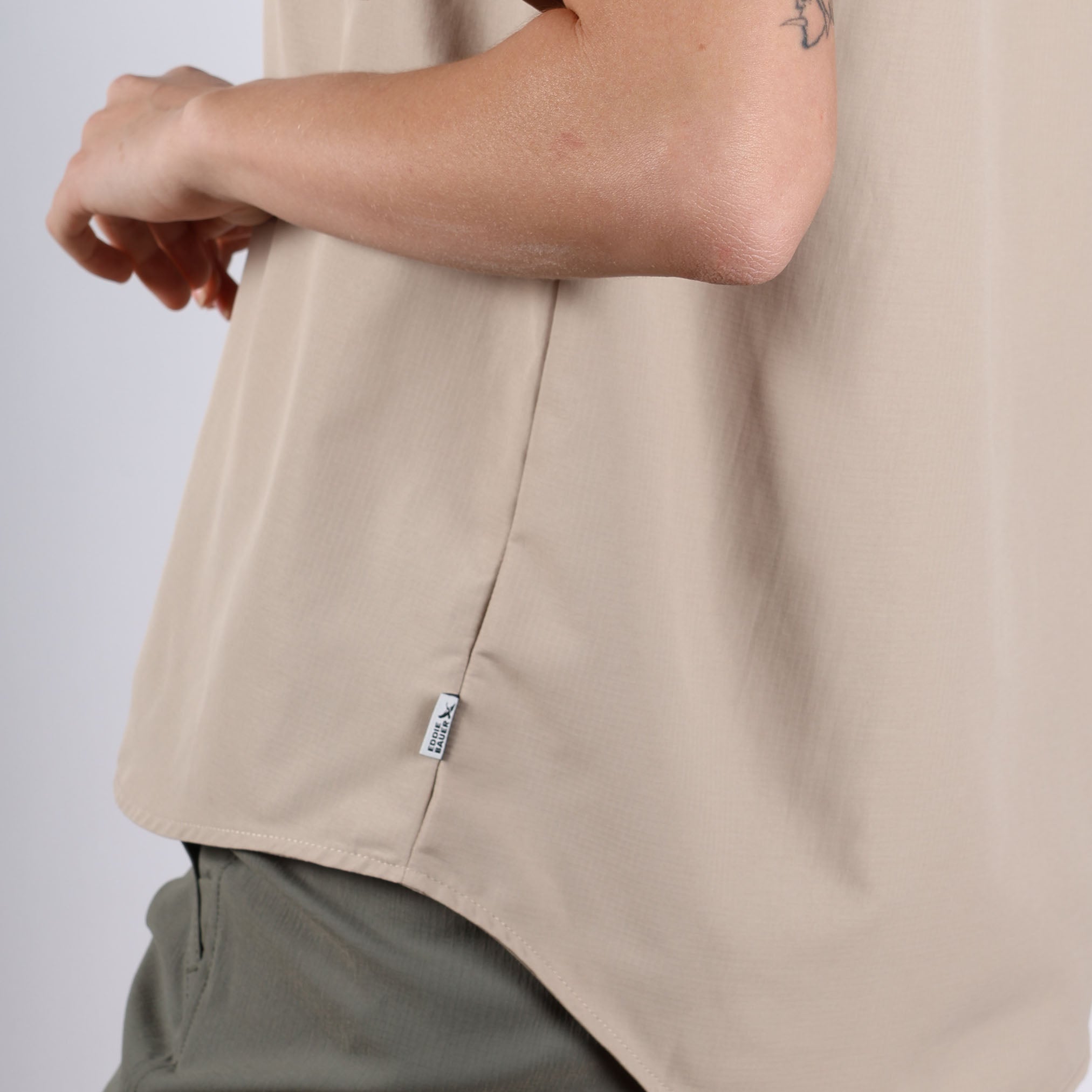 31-6065-CAMISA RAINIER RIPSTOP MANGA CORTA-EDDIE BAUER