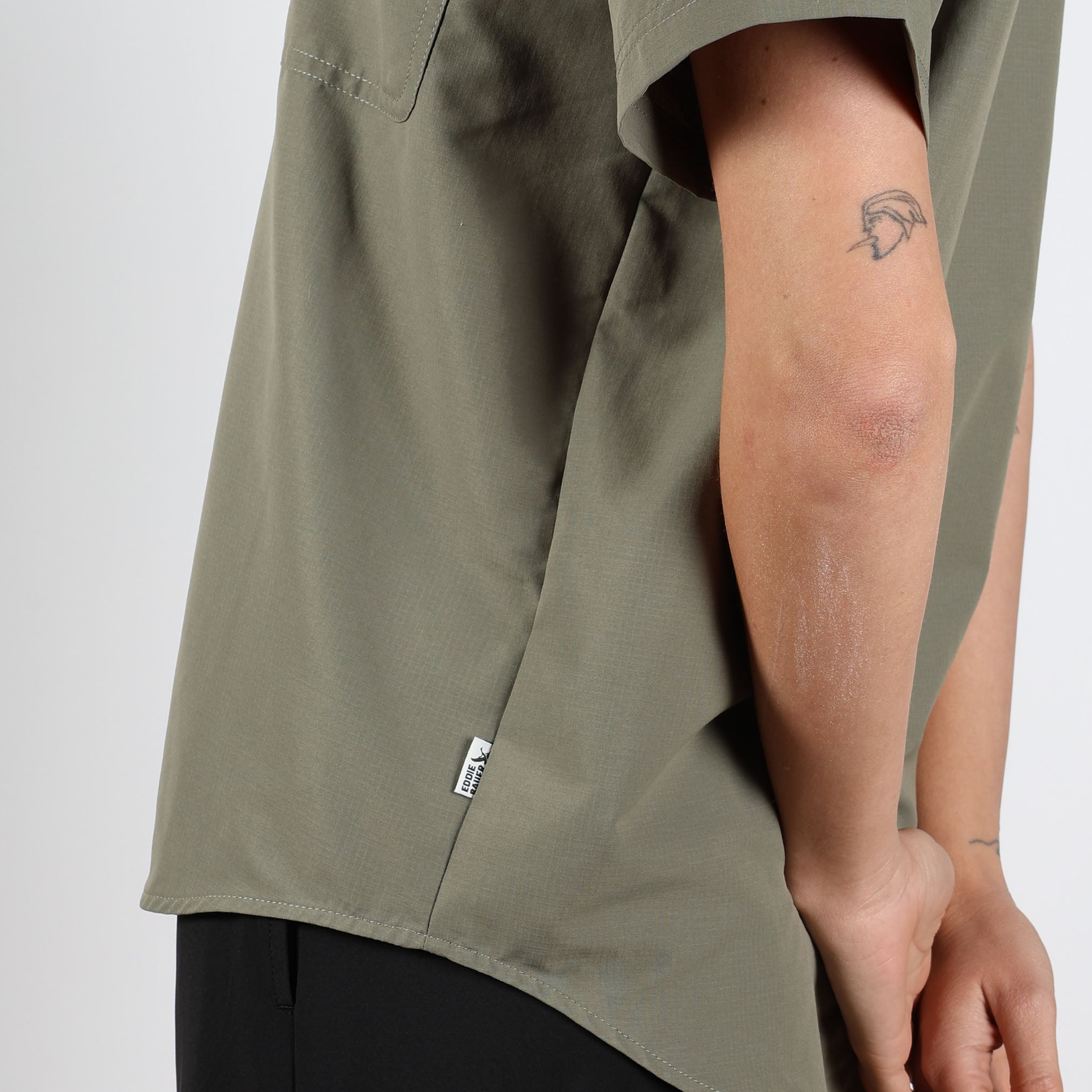 31-6065-CAMISA RAINIER RIPSTOP MANGA CORTA-EDDIE BAUER