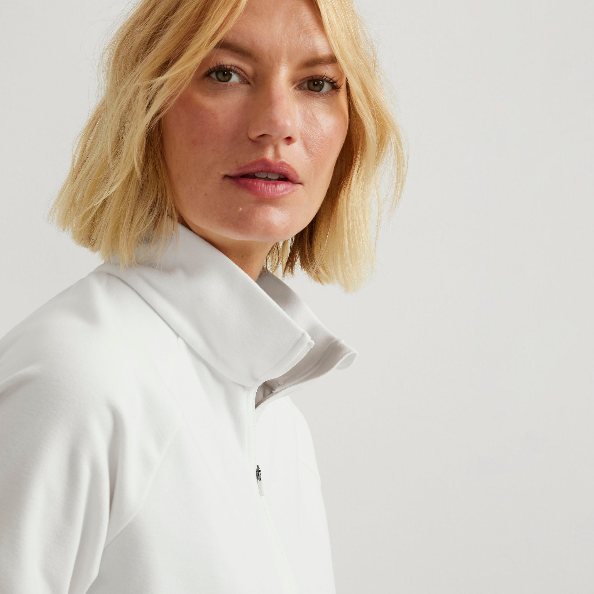 31-6221-QUEST FLEX QTR ZIP-EDDIE BAUER