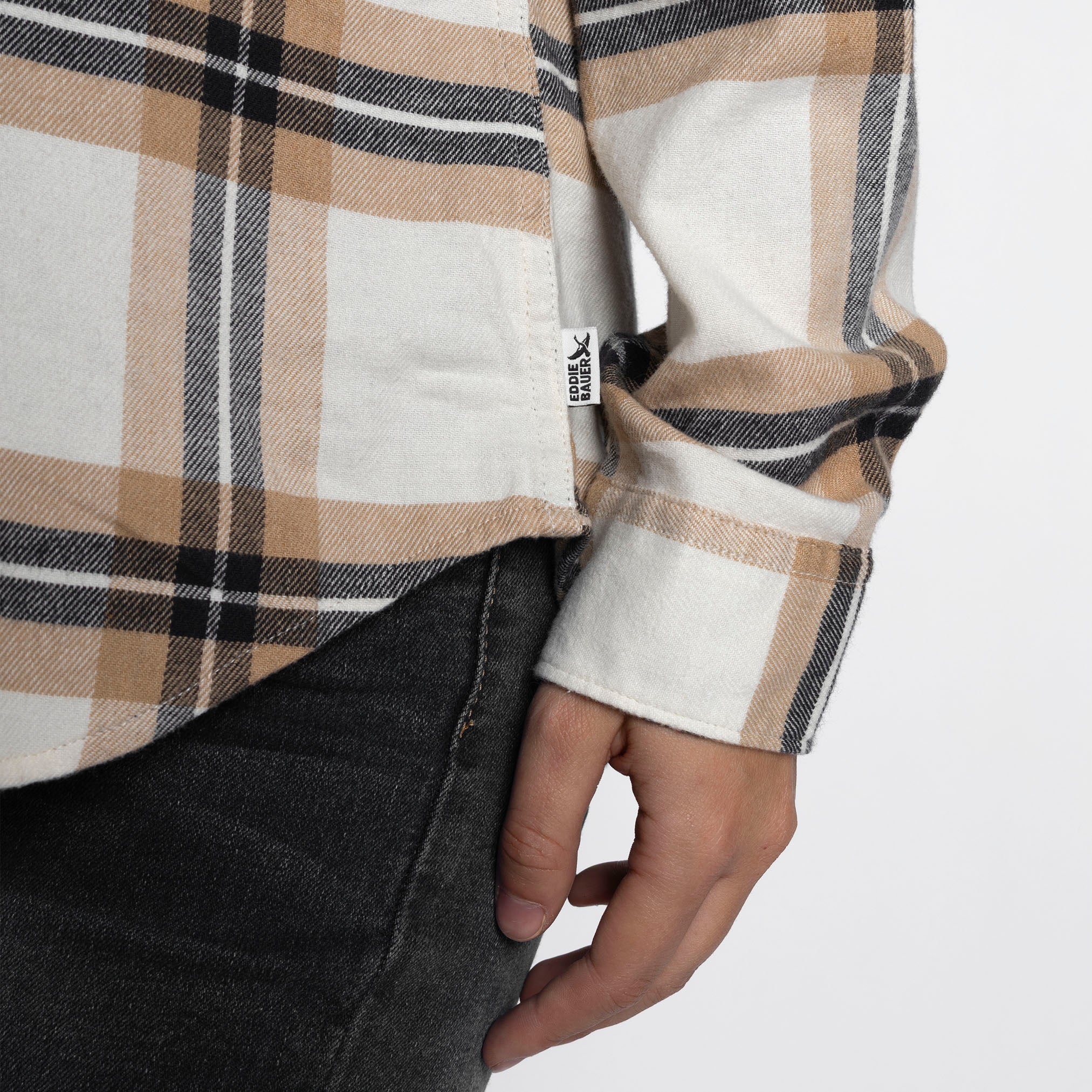 08-1348-CAMISA FIELD FLEX FLANNEL-EDDIE BAUER